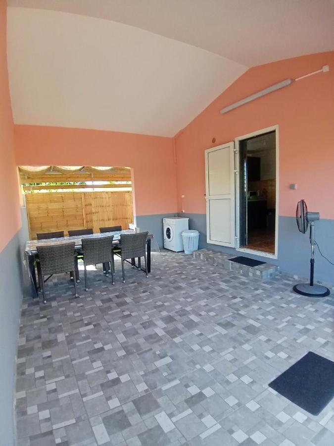 Sababady Villa 3 Chambres Saint-André Exterior photo